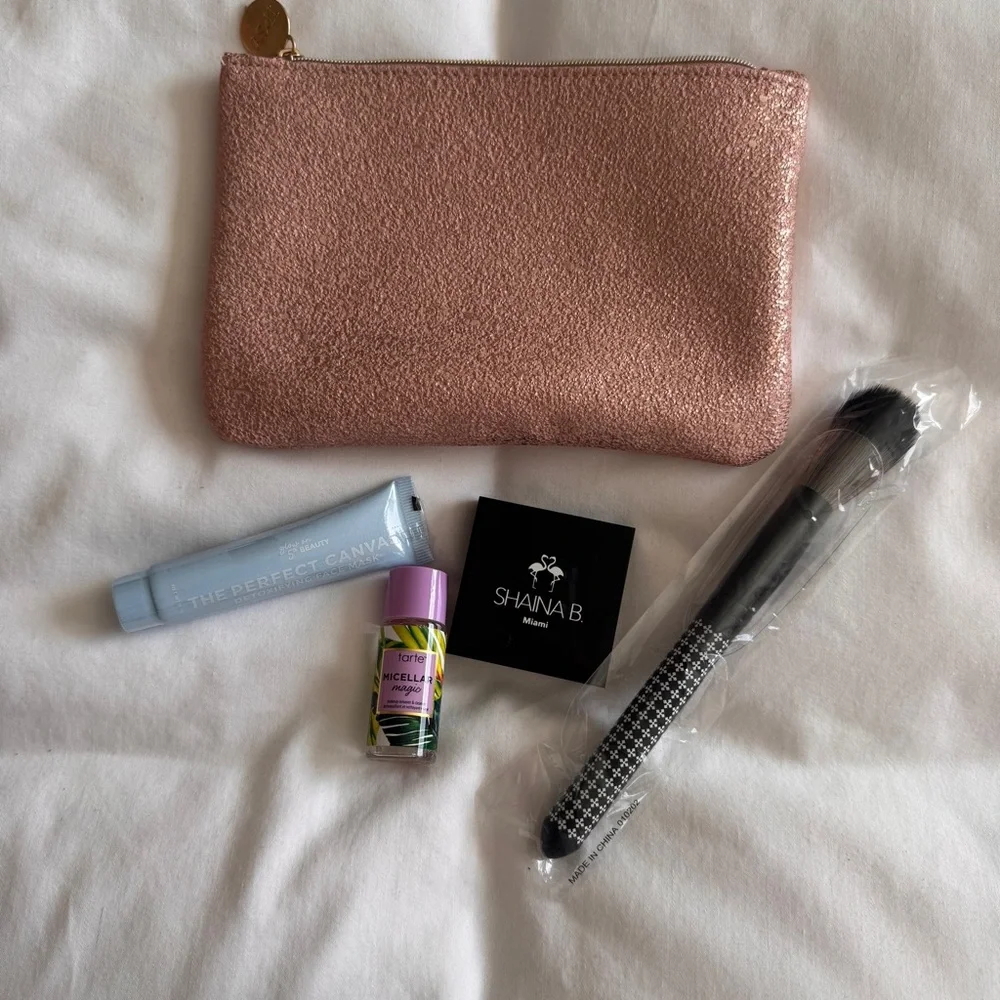 ipsy Rose Gold Glitter Makeup Pouch with Brush & Skincare Samples